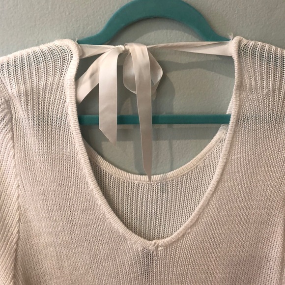 White, slouchy, open back sweater. - Picture 3 of 4